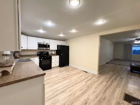 Kitchen - 5130 N 450 E, Logansport, IN 46947 photo 2 of 2