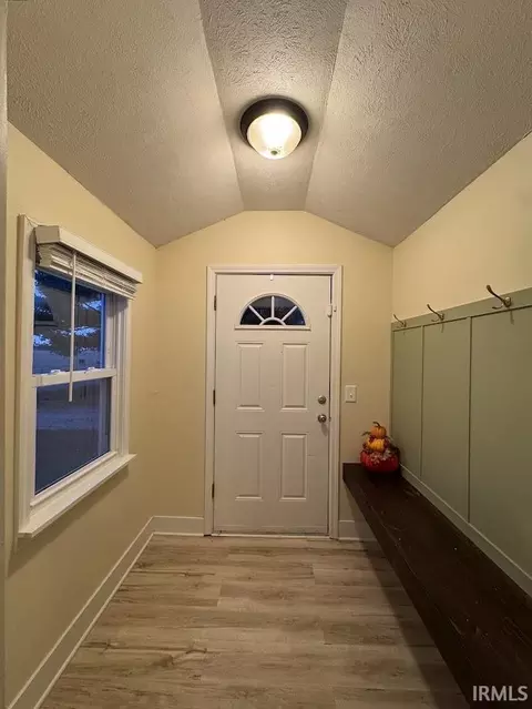 Entry Way - 5130 N 450 E, Logansport, IN 46947 photo 1 of 1