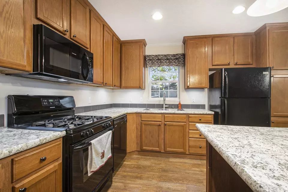  59224 Mayflower Rd, South Bend, IN 46619 photo 8