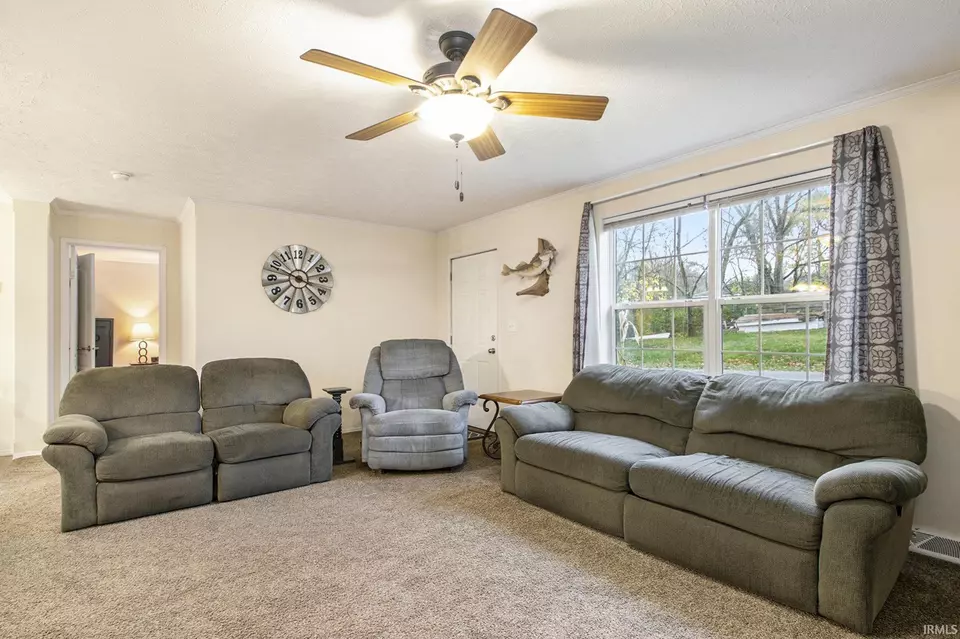  59224 Mayflower Rd, South Bend, IN 46619 photo 4