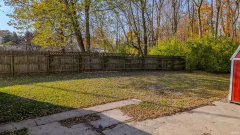 824 Summit Ave, Wabash, IN 46992 photo 23