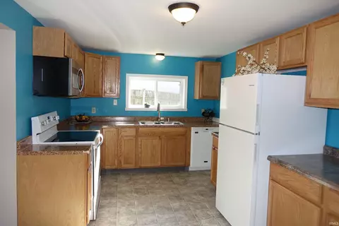 824 Summit Ave, Wabash, IN 46992 photo 11