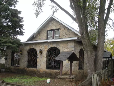 1215 N 13th St, Lafayette, IN 47904