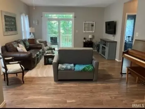 708 E Bayberry Ct, Bloomington, IN 47401 photo 8
