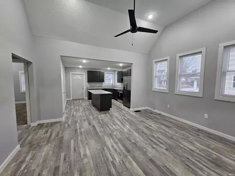925 Liberty St, Covington, IN 47932 photo 5