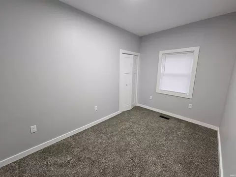 925 Liberty St, Covington, IN 47932 photo 10