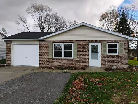 600 Meadows Ln, Waterloo, IN 46793 photo 1