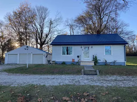 2909 N State Road 57 Hwy, Petersburg, IN 47567