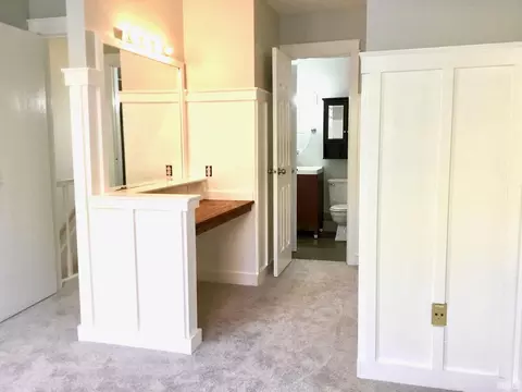 560 E Graham Pl, Bloomington, IN 47401 photo 13