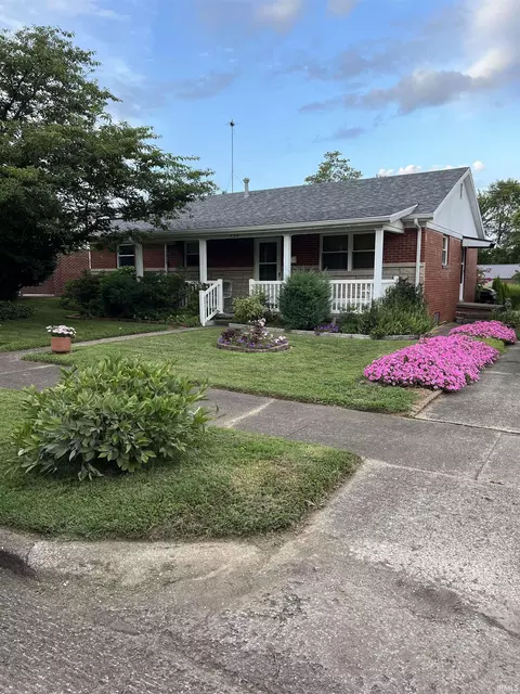 430 15th St, Tell City, IN 47586