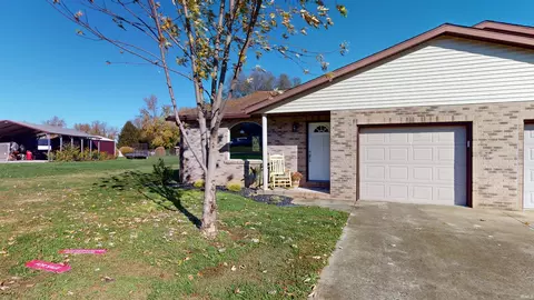 1812 W Essex Pl, Princeton, IN 47670