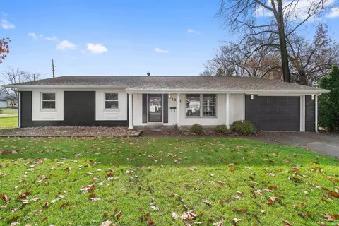 1304 E Market St, Warsaw, IN 46580