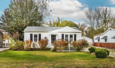 2020 Shelby Ave, Evansville, IN 47714