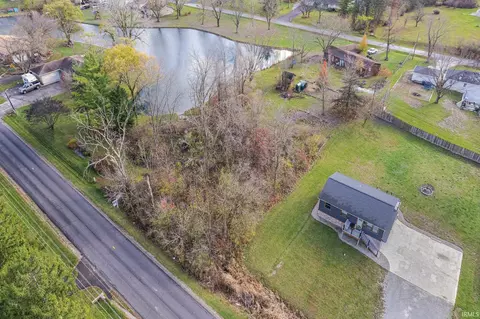 2412 E Gump Rd, Fort Wayne, IN 46845 photo 4