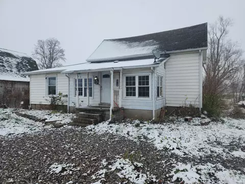 7071 E 460 N, Camden, IN 46917