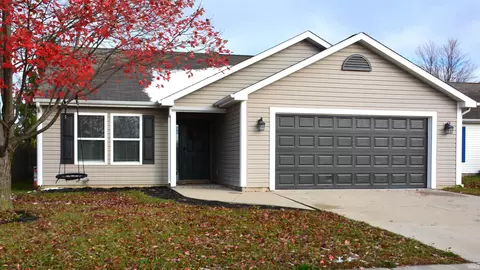 5586 N Bluegrass Cir, Lafayette, IN 47905