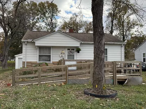1713 Cass Ave, Evansville, IN 47714