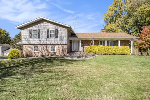 21199 Harlan Rd, Lakeville, IN 46536