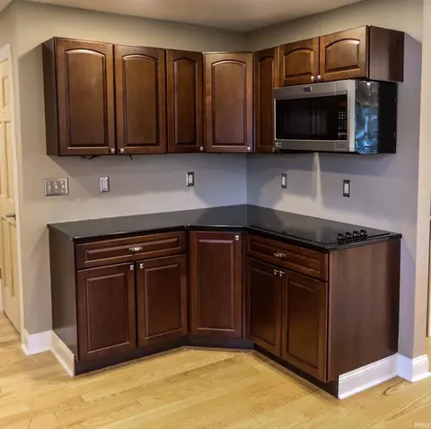 3725 E Robin Rd, Bloomington, IN 47401 photo 8