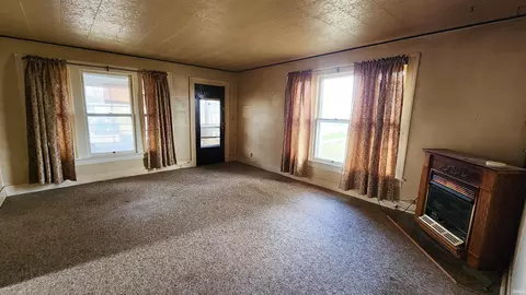 510 S 6th St, Mitchell, IN 47446 photo 3