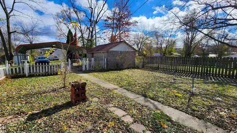510 S 6th St, Mitchell, IN 47446 photo 29