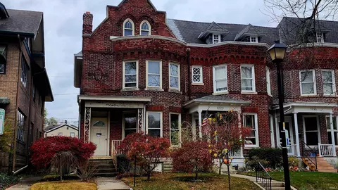 1227 W Wayne St, Fort Wayne, IN 46802