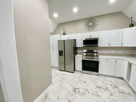 719 R St, Bedford, IN 47421 photo 7