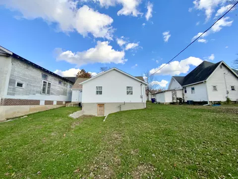 719 R St, Bedford, IN 47421 photo 35