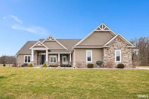 56435 Sylvan Meadows Ln, Bristol, IN 46507
