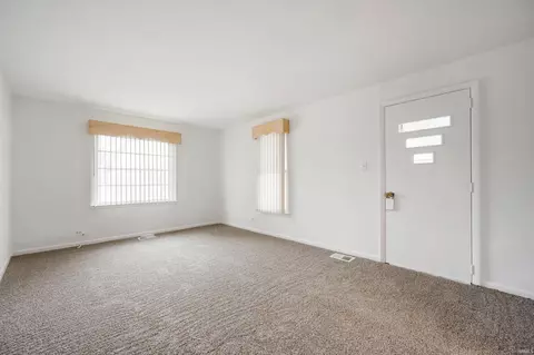 156 E Grand St, Dunkirk, IN 47336 photo 3