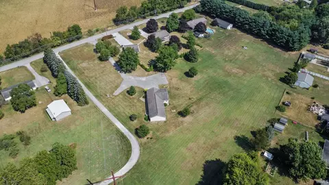 6244 E Bootjack Rd, Rolling Prairie, IN 46371 photo 12