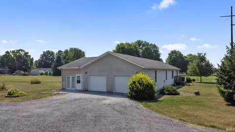 6244 E Bootjack Rd, Rolling Prairie, IN 46371 photo 7