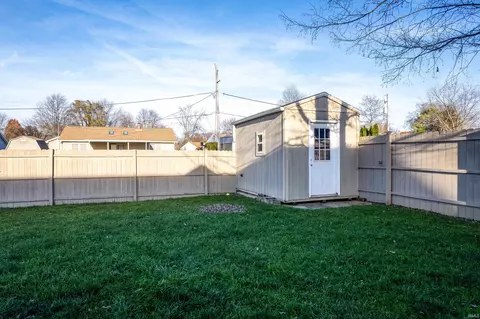 506 Willow Dr, Centerville, IN 47330 photo 8