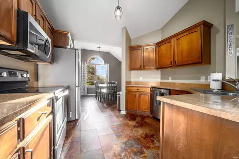 506 Willow Dr, Centerville, IN 47330 photo 13