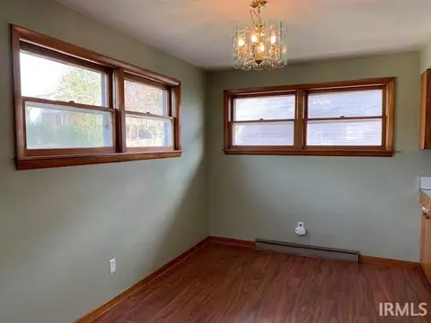 601 W Dixie St, Bloomington, IN 47403 photo 3