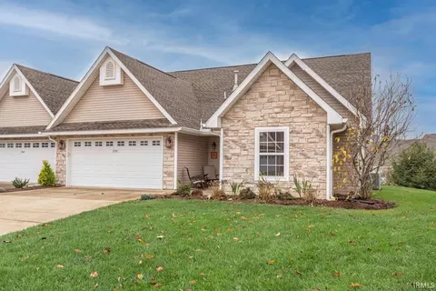 1552 S Arbor Ridge Ct, Bloomington, IN 47403