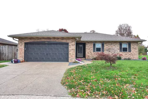 3814 Maxwell Ct, Evansville, IN 47715