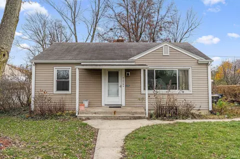 4409 Standish Dr, Fort Wayne, IN 46806