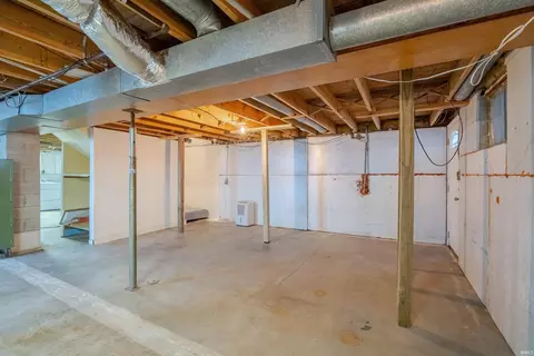 404 E Walnut St, Odon, IN 47562 photo 19