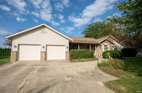145 Mccollough Dr, Lakeville, IN 46536