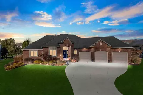 53674 Ridgeview Ln, Bristol, IN 46507