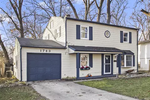 1743 Cone St, Elkhart, IN 46514