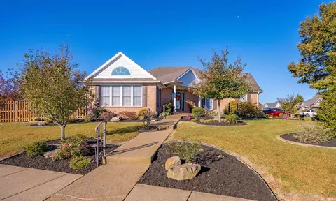 2933 Bailey Ln, Evansville, IN 47725