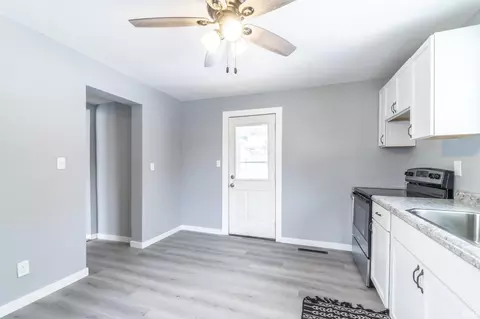 410 Vine St, Lagrange, IN 46761 photo 19