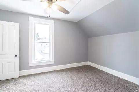 410 Vine St, Lagrange, IN 46761 photo 23