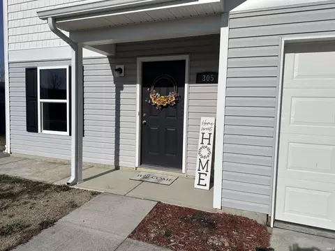 305 Merry Ct, Dunkirk, IN 47336 photo 2