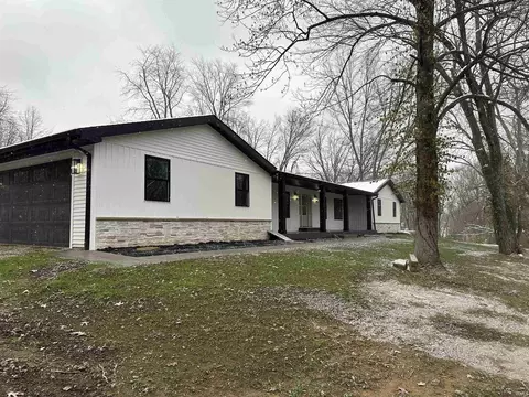 601 W Wortman Rd, Evansville, IN 47725