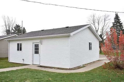 713 E 9th St, Auburn, IN 46706 photo 25