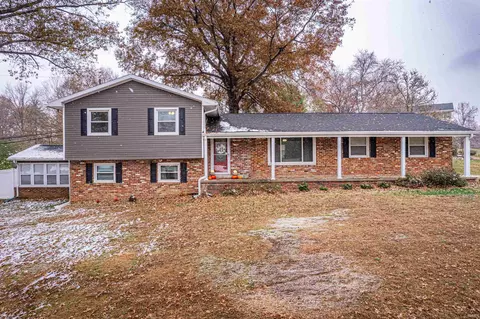 5510 Winston Rd, Evansville, IN 47710