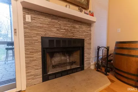 1810 Eagle Bay Dr, Bloomington, IN 47401 photo 8